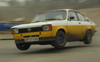 MB526AM 050 Kurbelwellenlager Hauptlager Satz 0,50 Opel Ascona Rekord CIH Motor